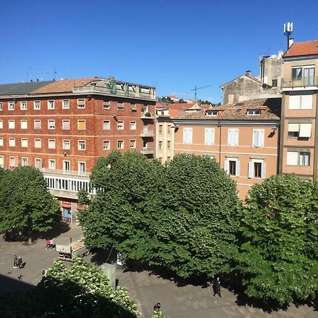 Roma Rooms 安科纳 外观 照片